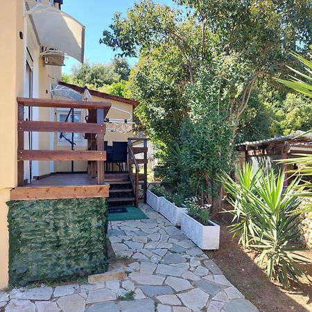Thanos Guesthouse Corfu Agioi Deka  Eksteriør bilde