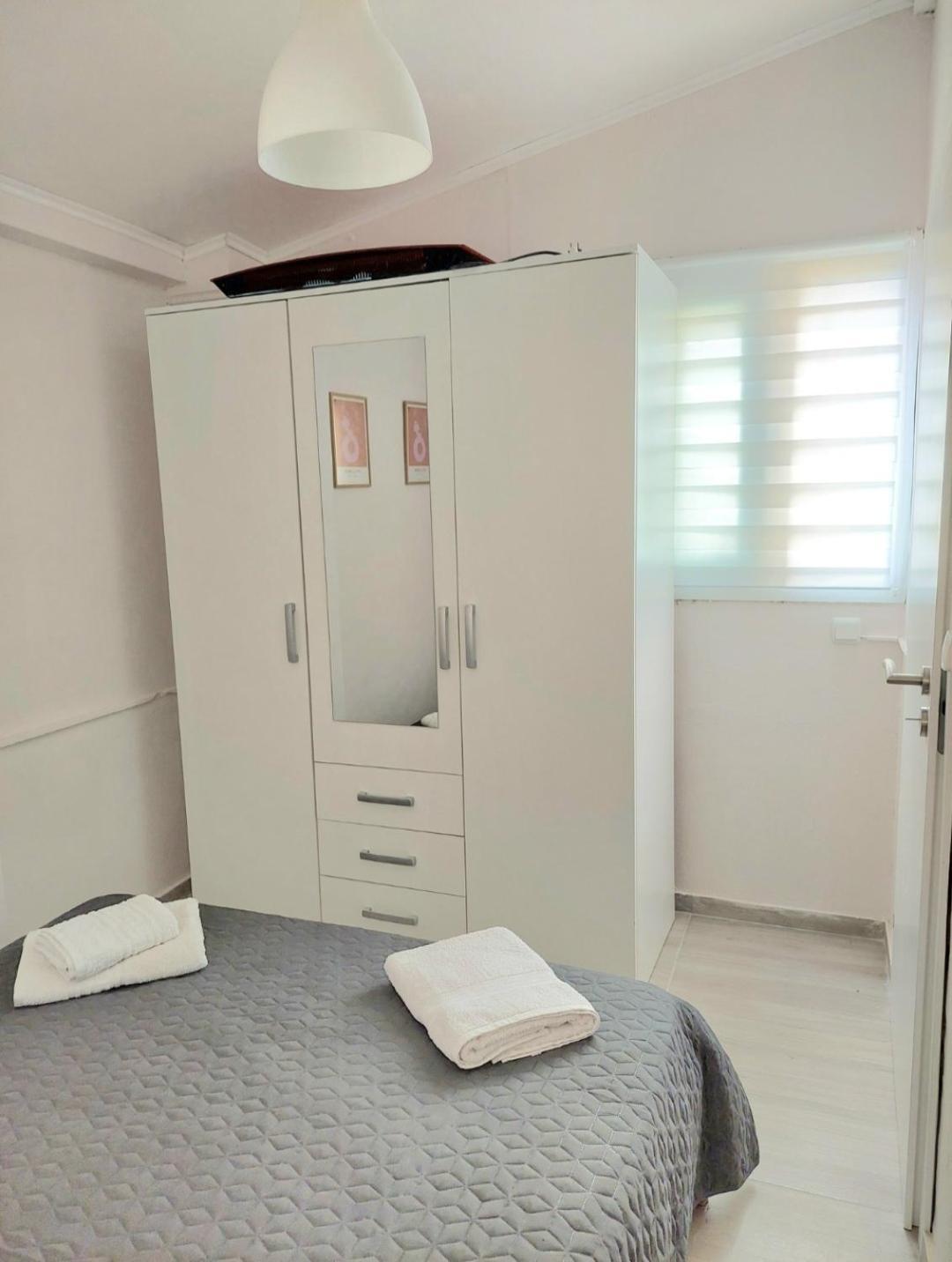 Thanos Guesthouse Corfu Agioi Deka  Eksteriør bilde