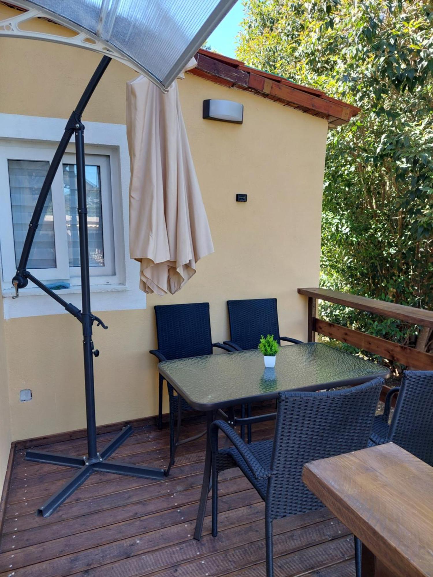 Thanos Guesthouse Corfu Agioi Deka  Eksteriør bilde